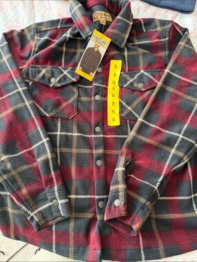 Men's Plaid Shirt in Red & Navy/black - Small